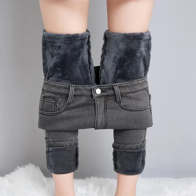 Vaquero skinny térmico con forro polar