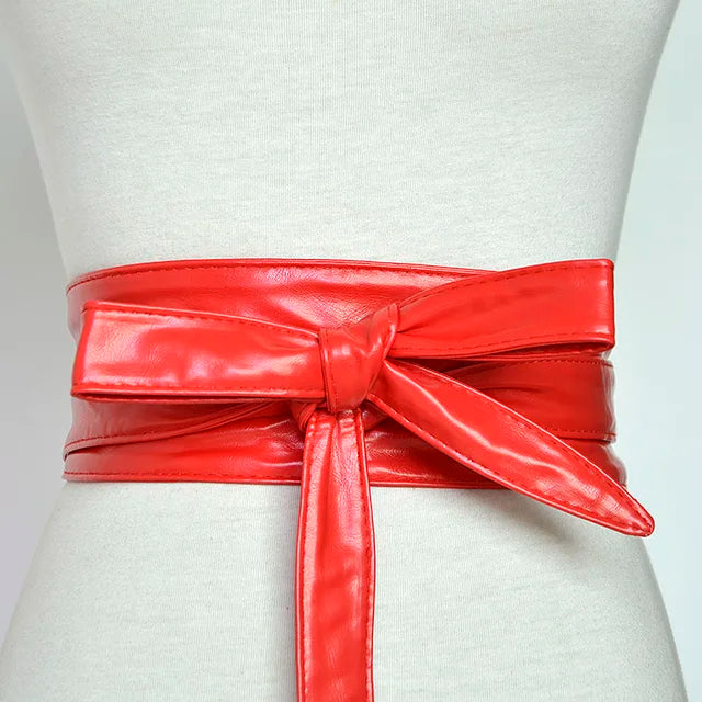 Cinturón largo con lazada de cordones