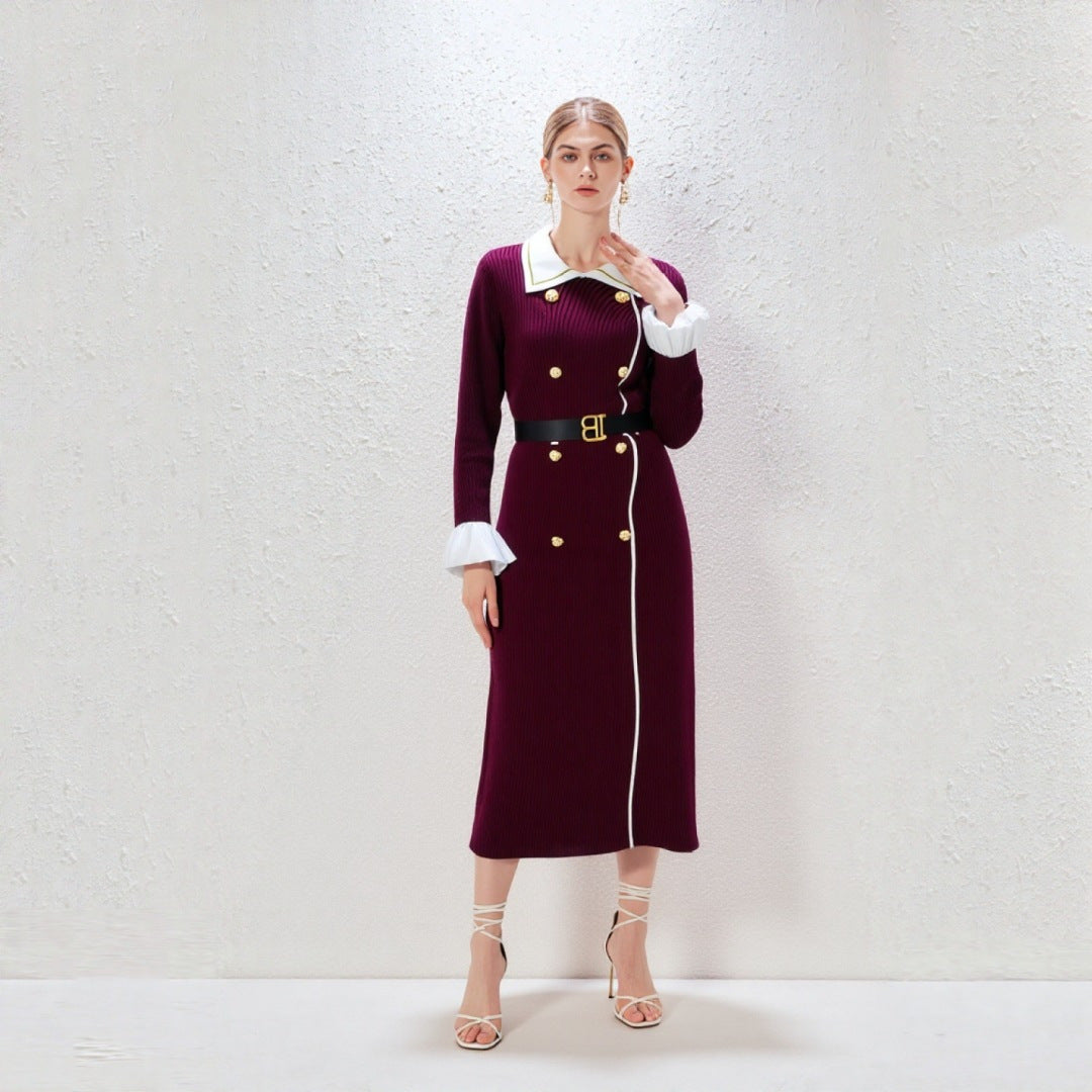 Vestido midi de punto con manga larga acampanada