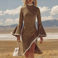 Vestido midi efecto ante con ribetes blancos y manga acampanada