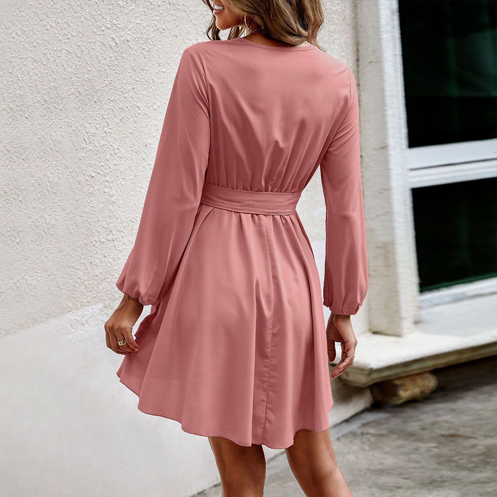 Vestido elegante de manga larga con escote en V y lazada