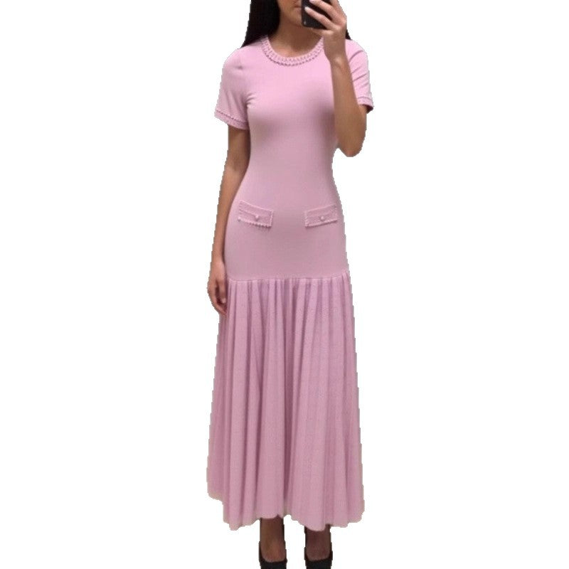 Vestido midi de punto con perlas y detalles calados