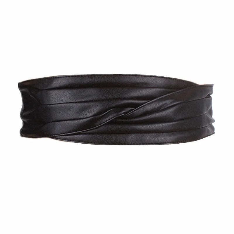 Cinturón ancho de cuero sin hebilla
