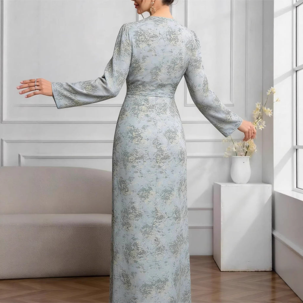 Vestido largo floral de manga larga con lazada en la cintura