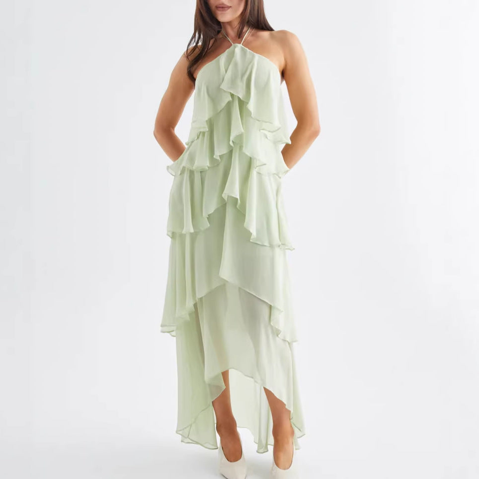 Vestido largo sin mangas con volantes y cuello halter