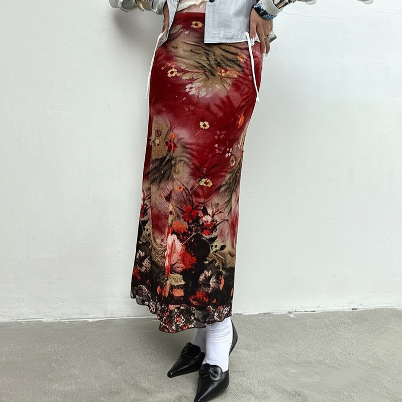 Falda midi roja de cintura alta con estampado floral