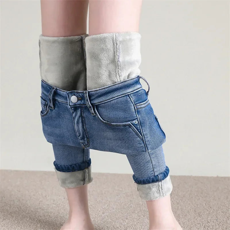 Vaquero skinny térmico con forro polar