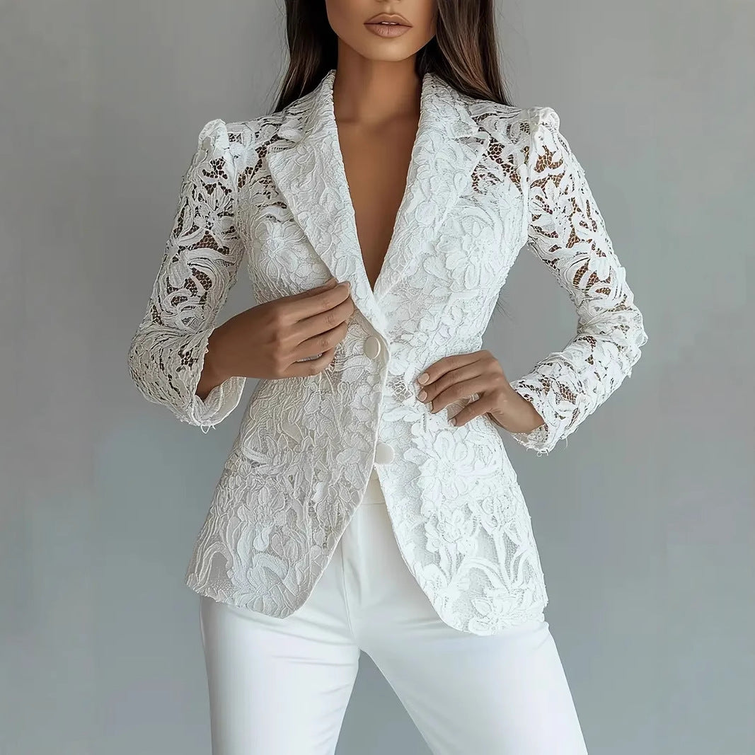 Blazer de encaje semitransparente con escote en V