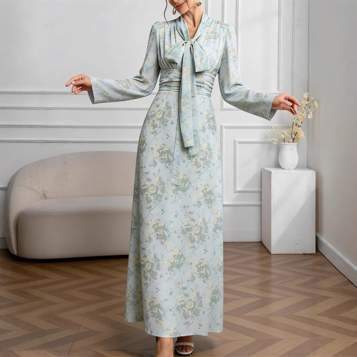 Vestido largo floral de manga larga con lazada en la cintura