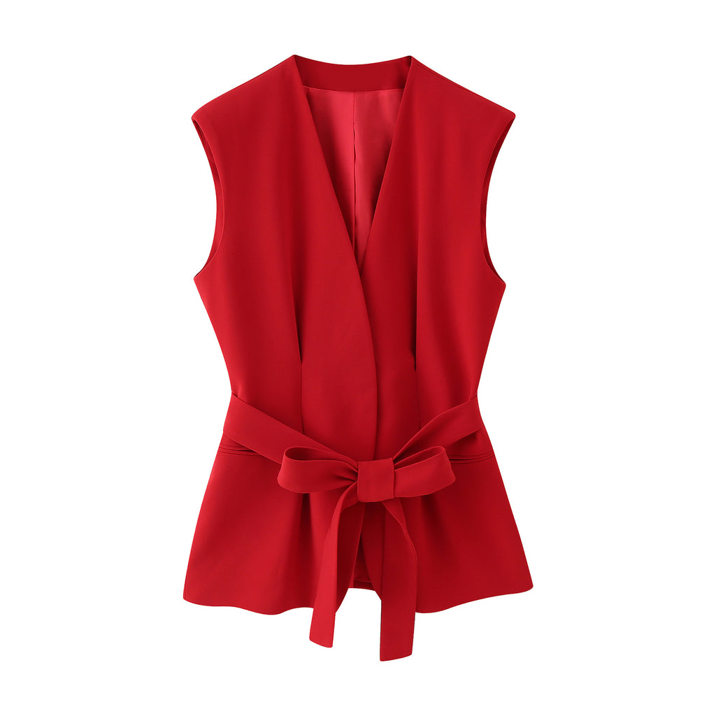 Conjunto de chaleco con cinturón y pantalón acampanado