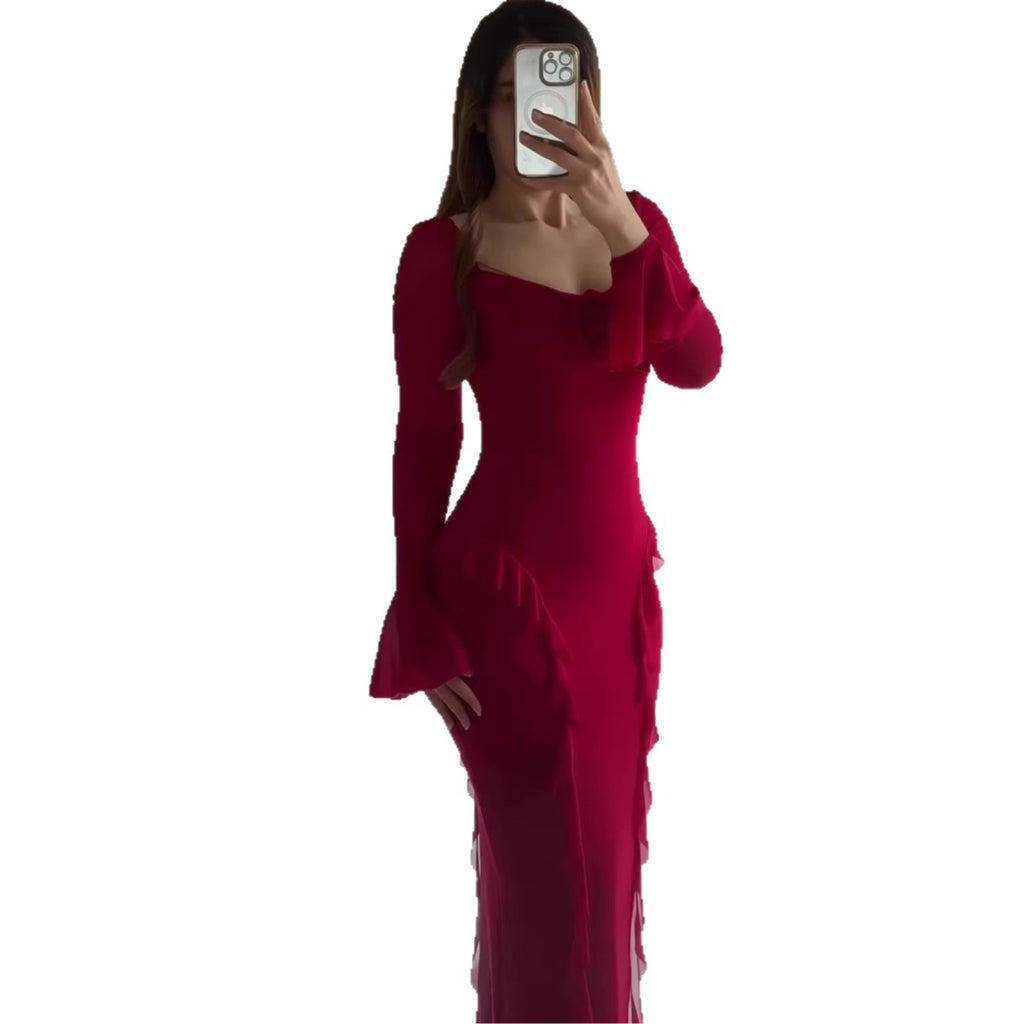 Vestido largo fluido de manga larga con escote corazón