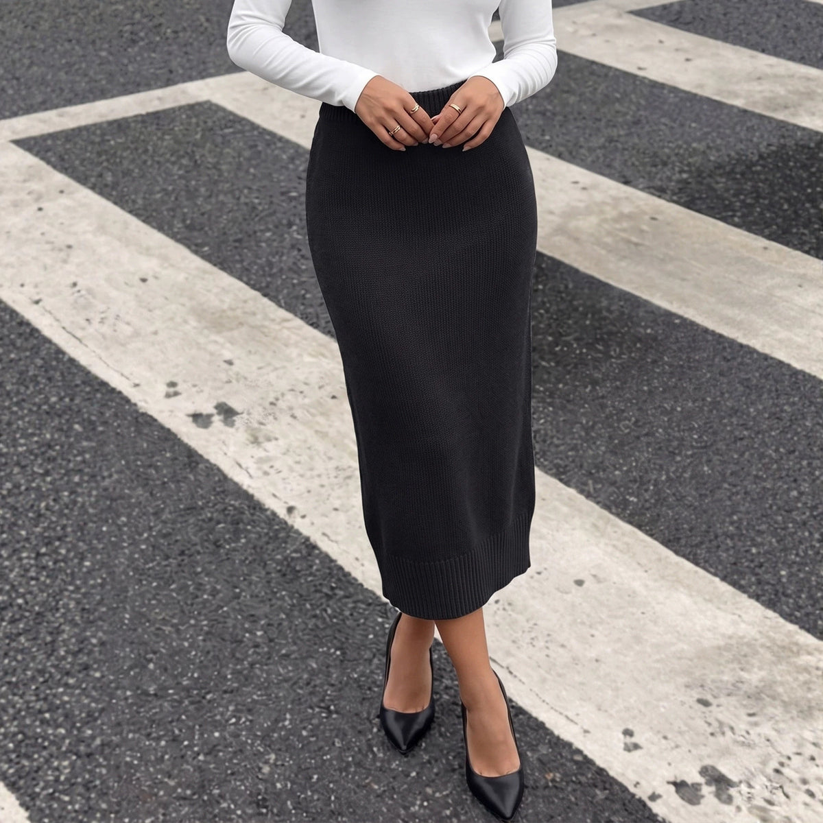 Falda midi de oficina de color liso y corte ajustado