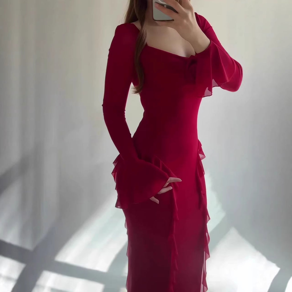 Vestido largo fluido de manga larga con escote corazón