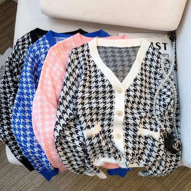 Cárdigan de punto con estampado pata de gallo y escote en V