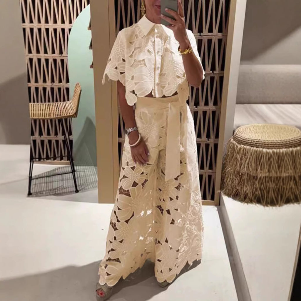 Conjunto de top calado y pantalón ancho