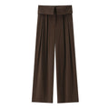 Pantalón con pinzas en la cintura