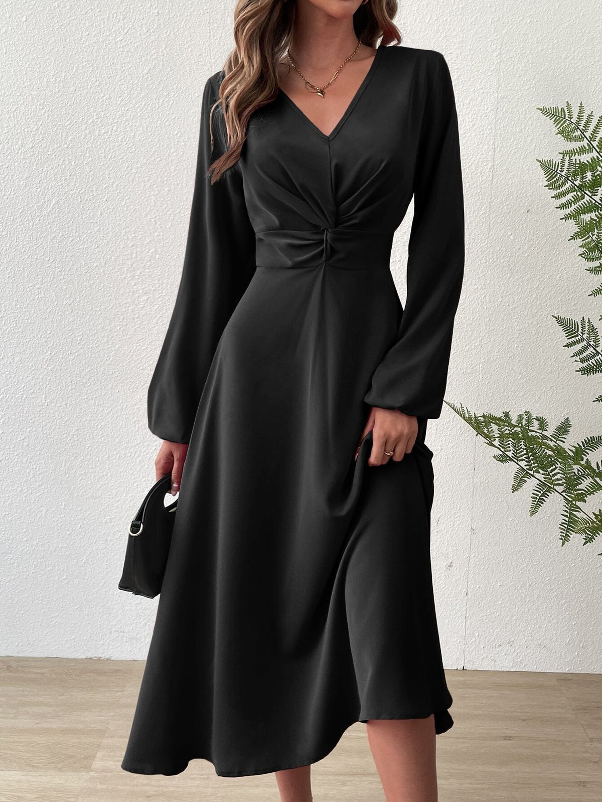 Vestido midi de estilo francés con escote en V y cintura alta