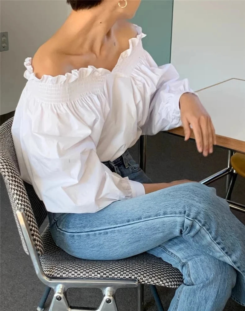 Blusa de hombros descubiertos con manga farol