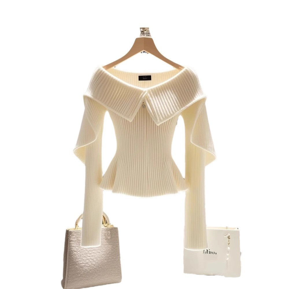 Jersey blanco de punto con cuello polo