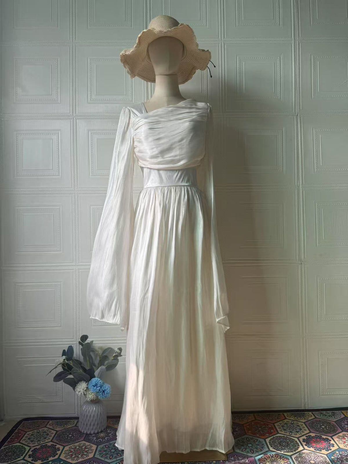 Vestido largo vintage de un hombro y manga larga