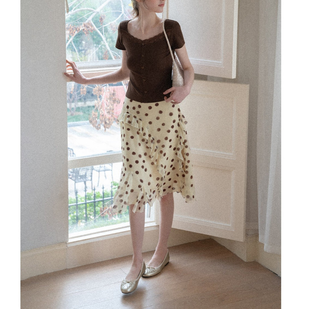 Falda midi amarilla de cintura alta y corte evasé
