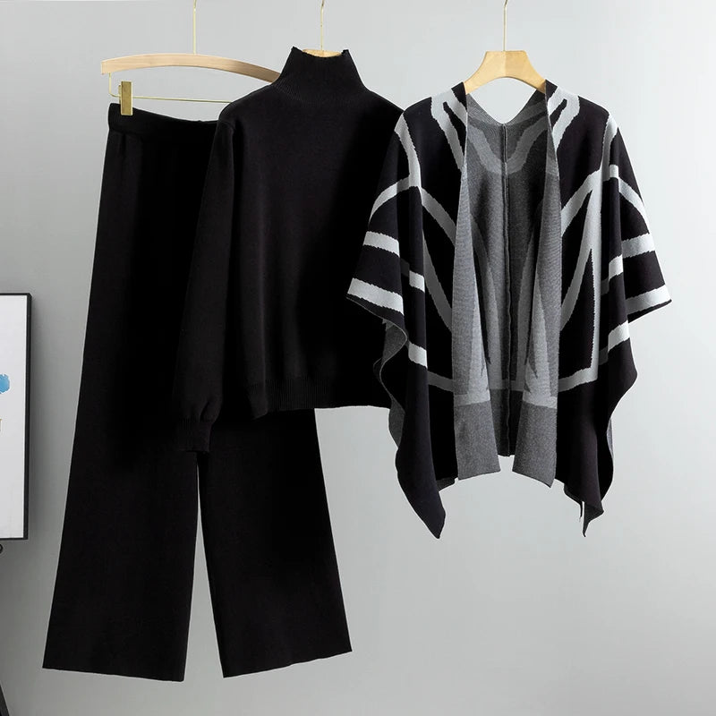 Conjunto de punto de tres piezas: chal de rayas, top de cuello alto y pantalón ancho