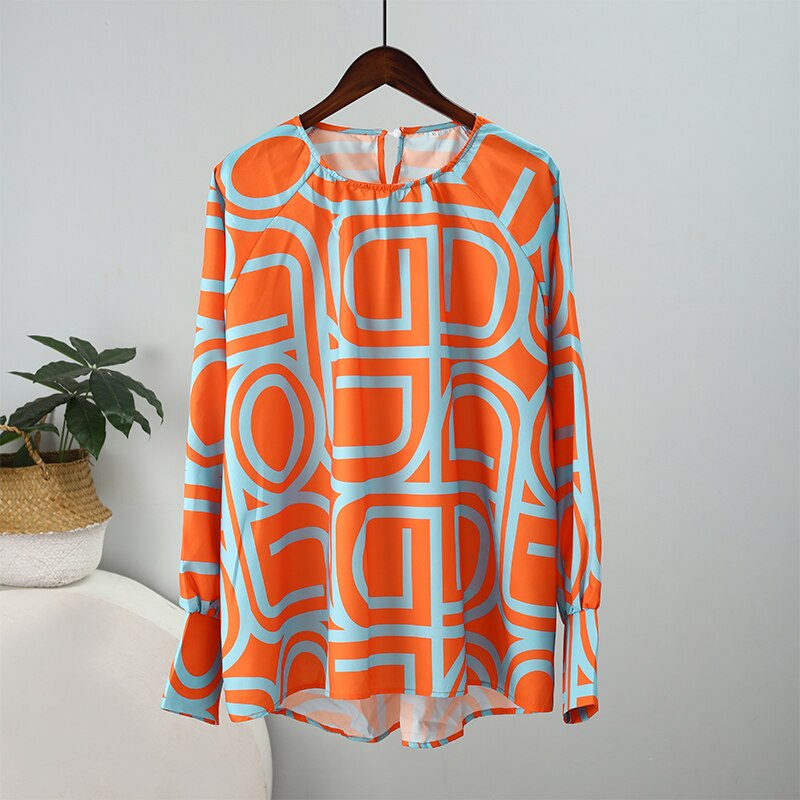 Blusa estampada holgada de manga larga