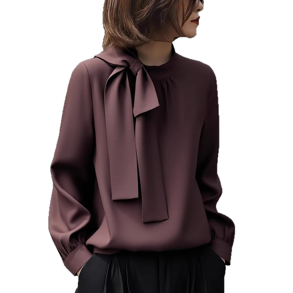 Blusa elegante de cuello alto y manga extralarga
