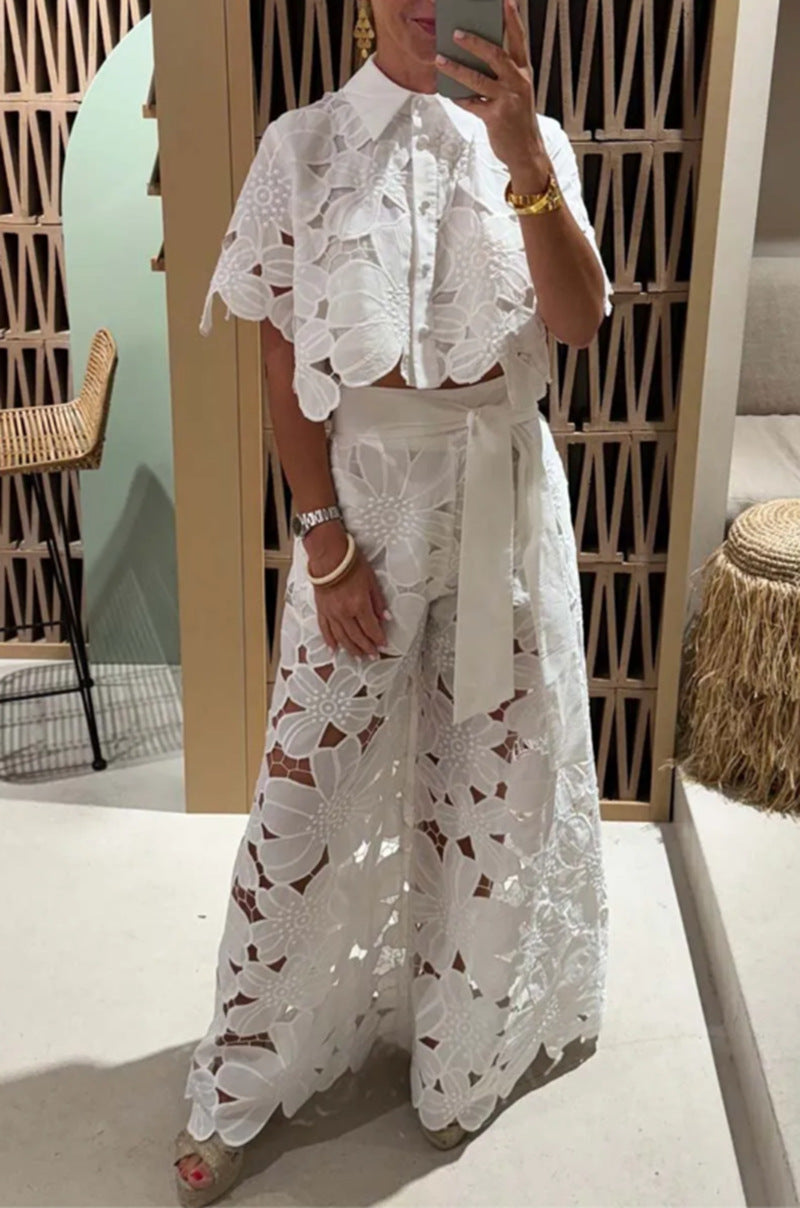 Conjunto de top calado y pantalón ancho