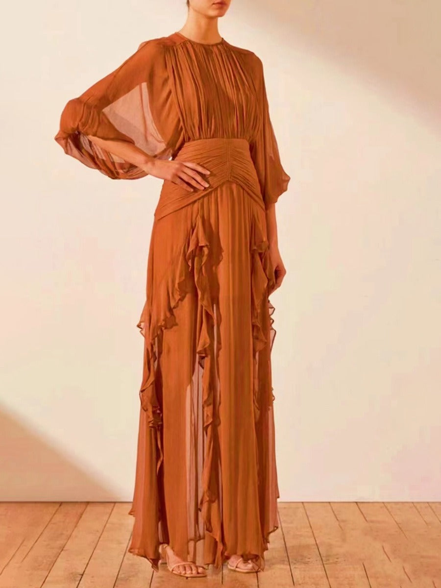 Vestido de manga larga con volantes y cintura entallada