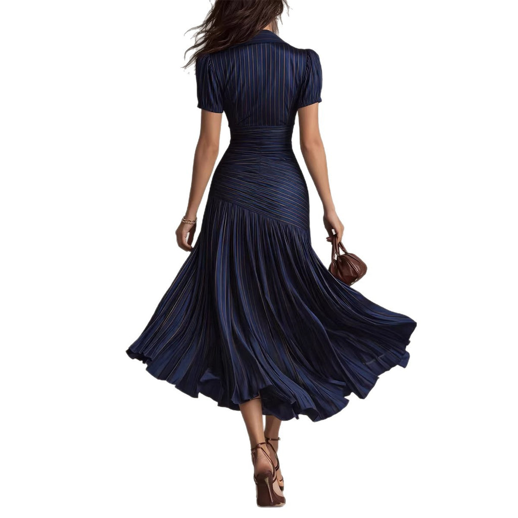 Vestido midi a rayas con cuello camisero