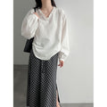 Blusa con escote en V, encaje y manga farol