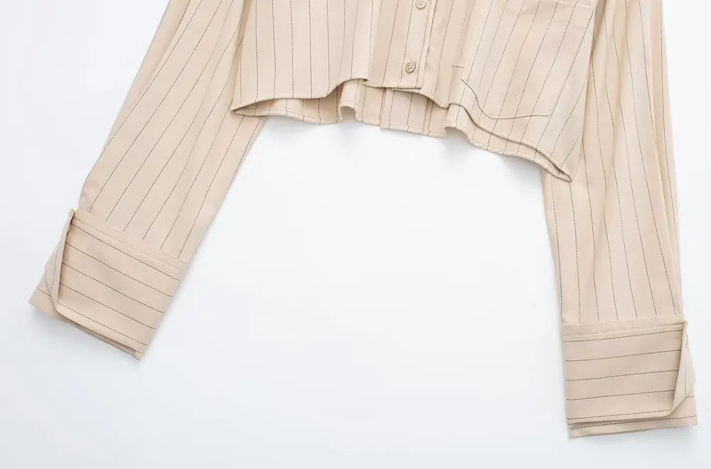 Camisa corta de raya diplomática con bolsillos