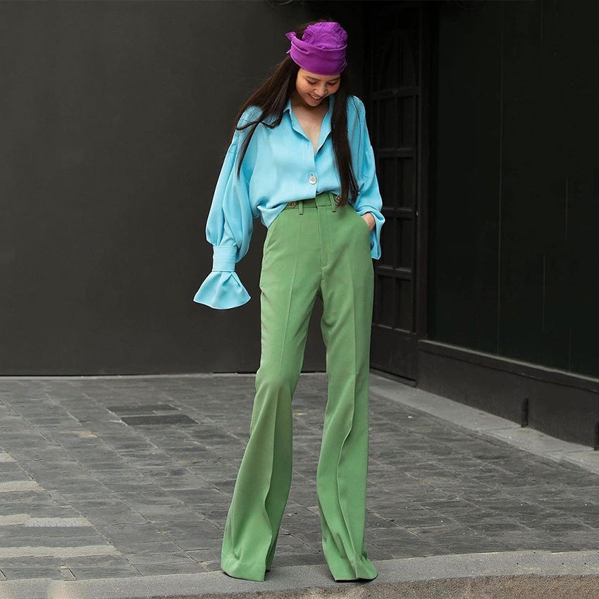 Pantalón recto verde de tiro alto