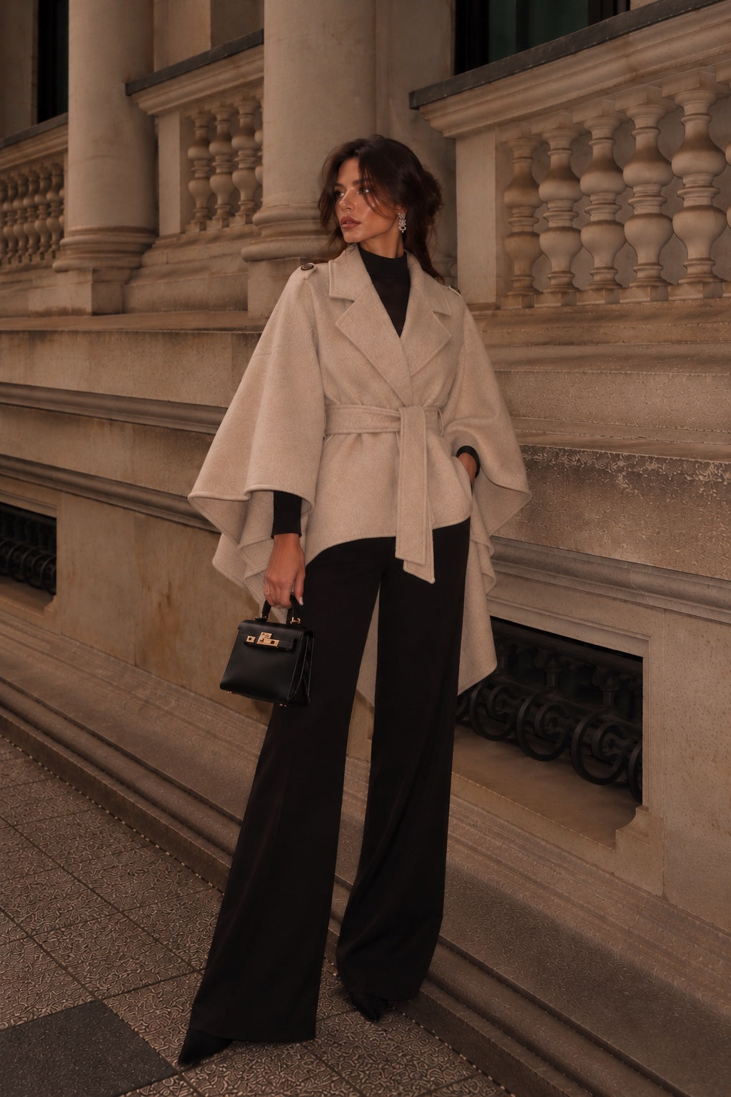 Capa poncho de invierno Sdelfia